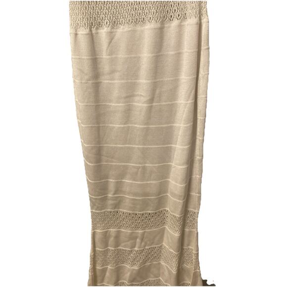 Venus White Crochet Maxi Dress Size S Beachy Resortwear Vacationcore Summer - Picture 4 of 9